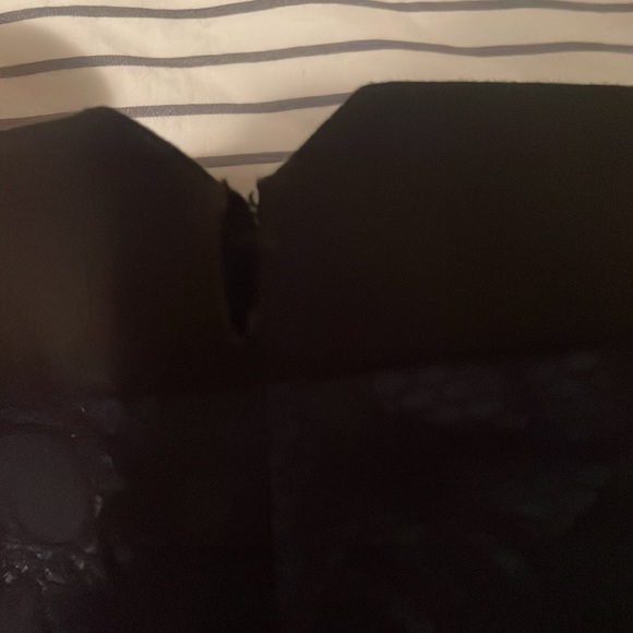 BCBG navy blue & black lace ankle pants Allen size 8 cotton blend - Picture 9 of 9